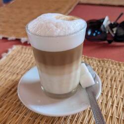 ...mit Dromedar-Milch, bin mal gespannt