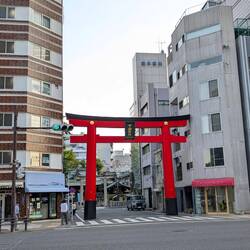 Tori (Eingang zum Schrein)