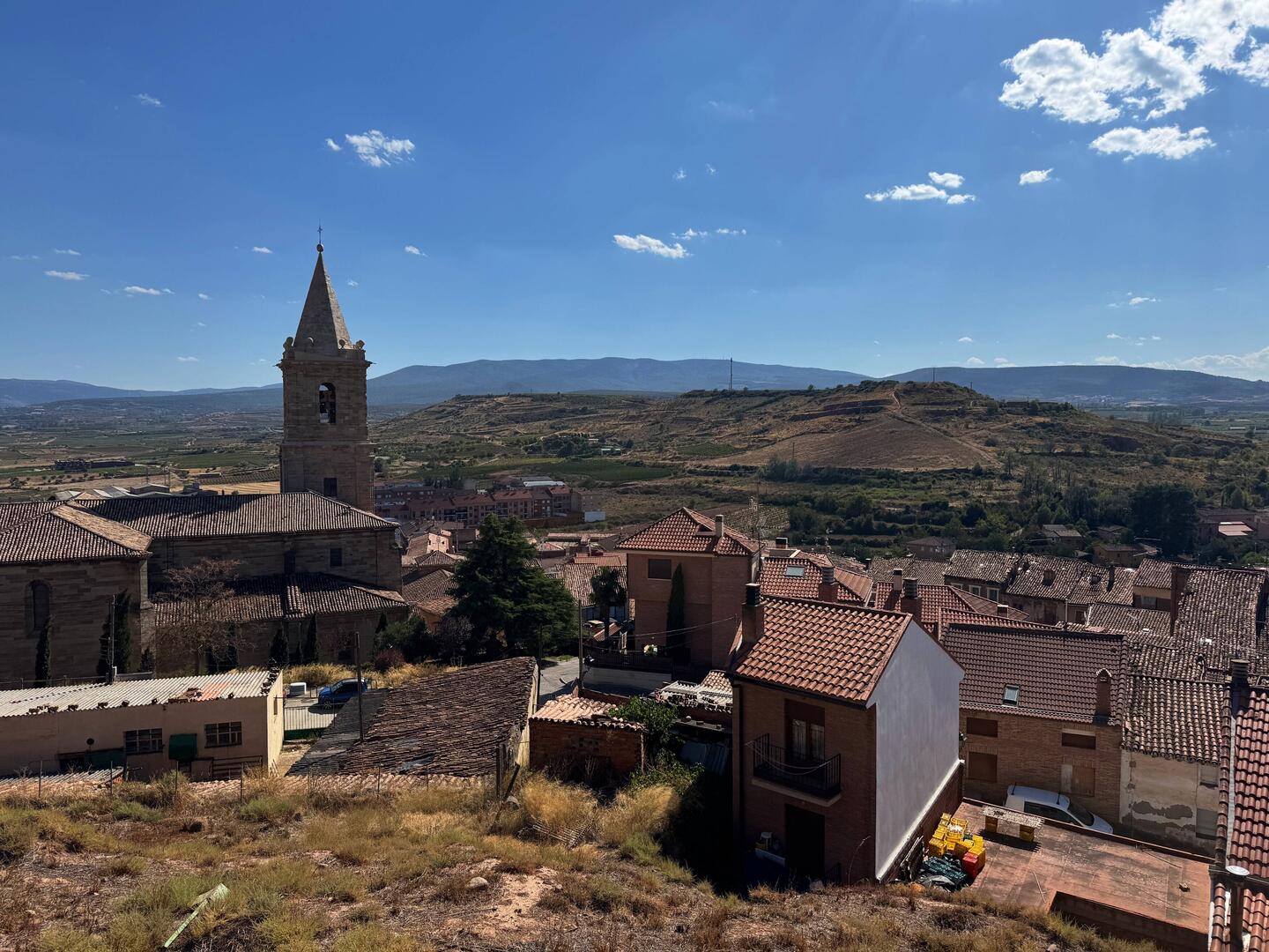 Blick auf Navarrete vom Cerro Tedeón