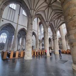Der Dom ist riesig