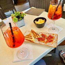 lauter Leckereien zum Aperol
