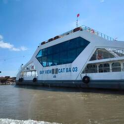 nach fünf Minuten schon auf der Insel angekommen