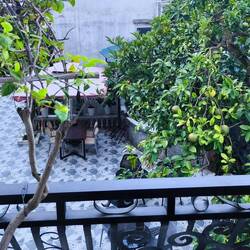 Blick von unserem Balkon aus auf den Innenhof