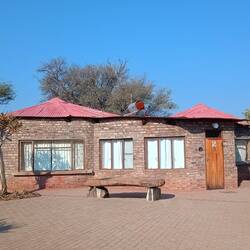 Unser Bungalow im Quivertree Forest Rest Camp
