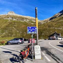 Passhöhe 2046m
