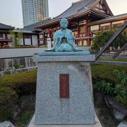 Weiblicher (!) Buddha