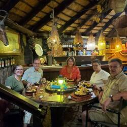 Zum Hallo in Joey's Beerhouse