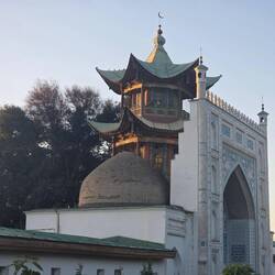 Is it a temple or a mosque?