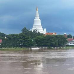Storm clouds over the Cheri