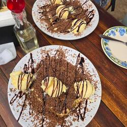 Dessert (Banane, Käse, Schokolade und Eis)