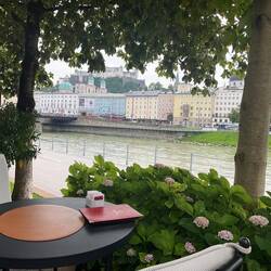 Awaiting the Sachertorte!