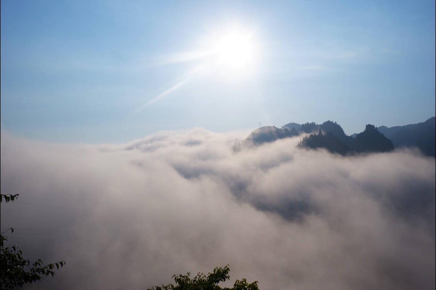 Auch über den Wolken gibt es Grenzen