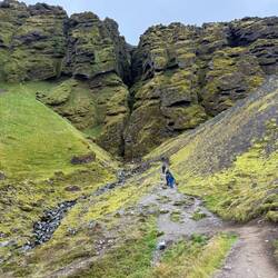 Heading into Rauðfeldsgjá Gorge