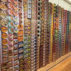 The display of cup and instant noodles.