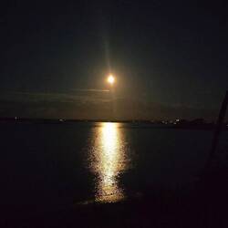 Vollmond, kurz vor der Mondfinsternis.