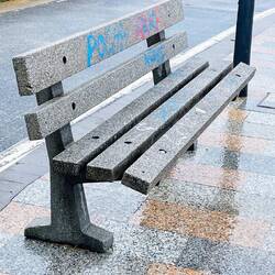 Donde sentarse y aguanta el paso del tiempo y la salinidad del mar