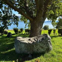 2000-3000 Jahre alte Gerichtsstätte in Bremsnes