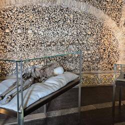 40 year old woman & 2 1/2 year old child