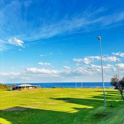 Leek mij niet praktisch, maar goed. Ben benieuwd hoeveel ballen de zee in zijn gedoken