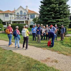 ....Heidy beim spannenden Vortrag über Kanada....