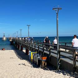 270m lang und am Ende eine der 9 Tauchgondeln an der Ostsee