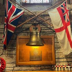 Schiffsglocke des im 2. Weltkrieg bei Scapa versunken ist.