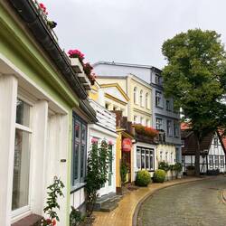 Häuserzeile an der Alexandrinenstrasse