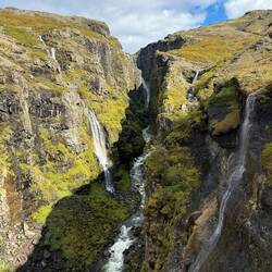 First view of the epic waterfalls