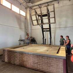 Boil & press machine