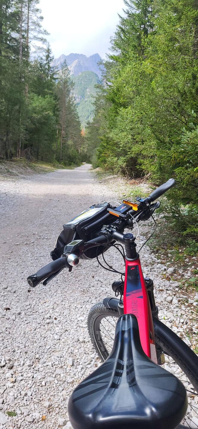 Diese Wege in der Umgebung muss man mal gefahren sein. Sagenhaft!