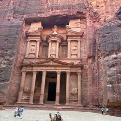 Voilà! Suddenly coming upon an intricate 130 ft high facade