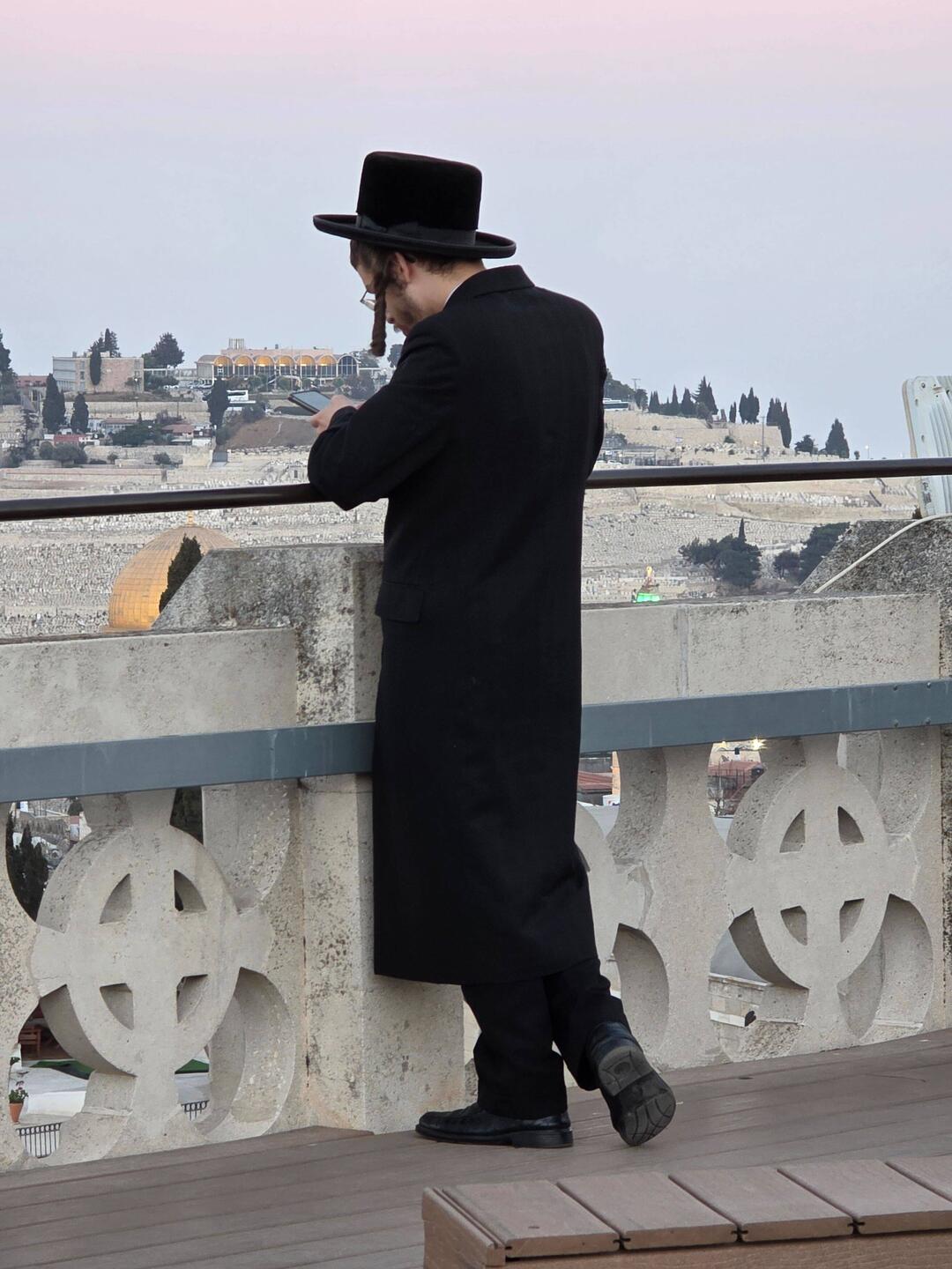 A Jewish man unaware