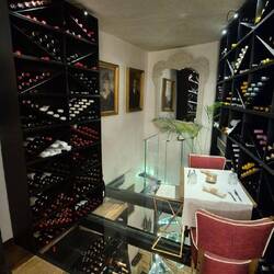 L'Andrunèl - toller Weinkeller