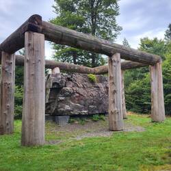 Stein - Zeit - Mensch