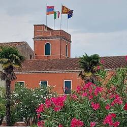 San Lazzaro
