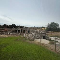 Die Ruinen des römischen Thermalbads