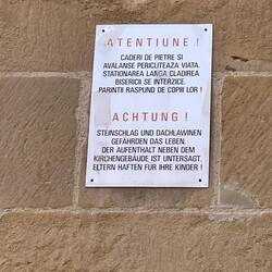 Beschriftung auch auf deutsch