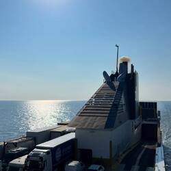 Sonne satt auf hoher See