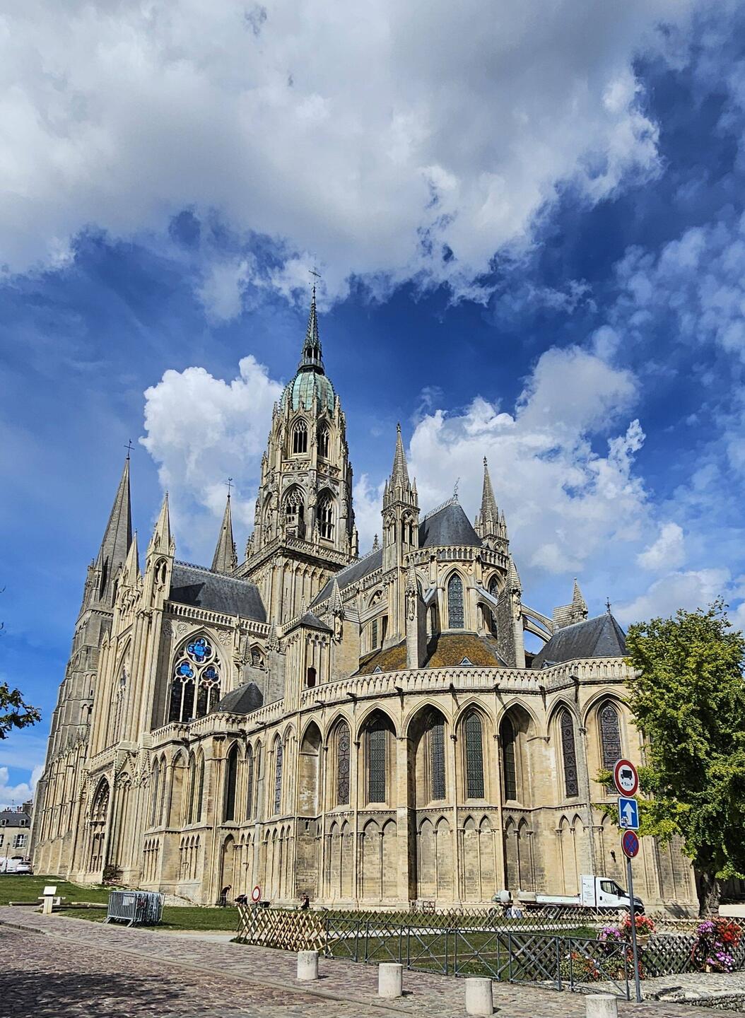 Die schöne Kathedrale von Bayeux