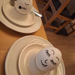Unsere Frühstückseier, sehen jeden morgen anders aus