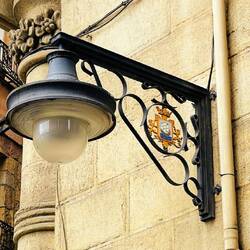 Lámparas de calle típicas de Portugalete