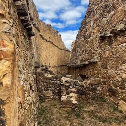 The double round structure, with supports between the two walls, is extremely solid