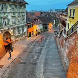 Altstadt vorne, Neustadt hinten