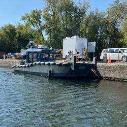 A tug boat just outside of Lock 20.