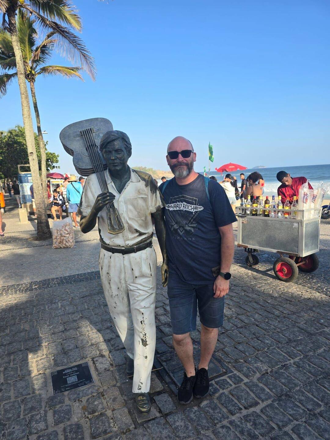 Alte Männer unter sich. Wird scheinbar eine Urlaubsreihe