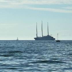 Beschlagnahmte Yacht SY A von Oligarch Andrei Melnitschenko