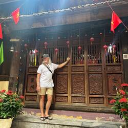 He does live a good door