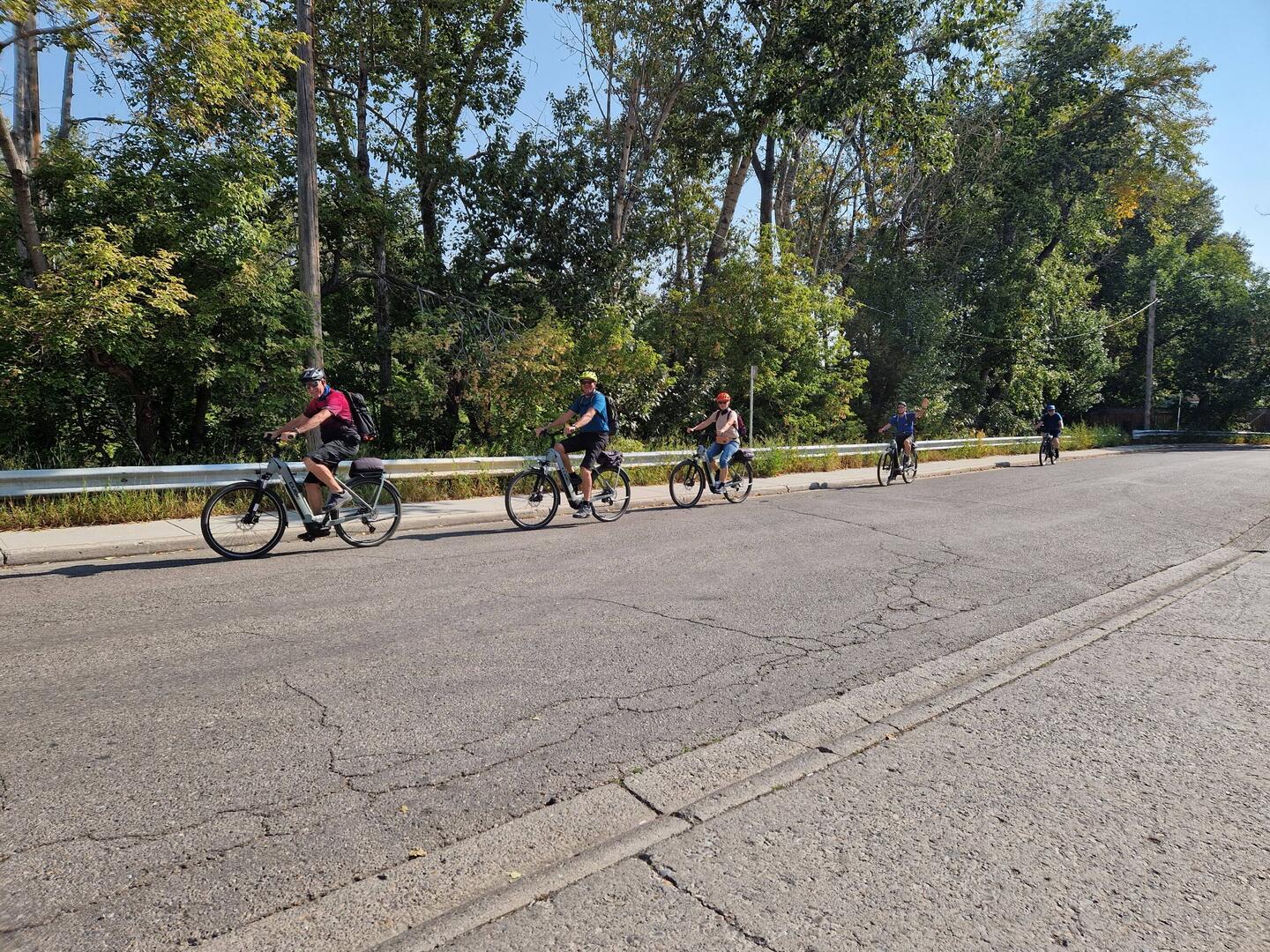 ....auf dem Elbow Radweg...
