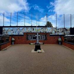 Memorial Site in der Bombay Street