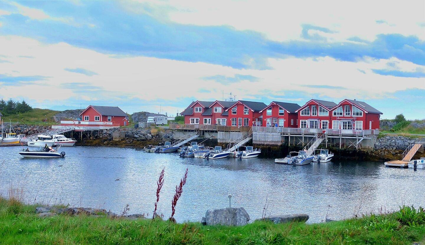 Abschied von der schönen Insel und dem Campingplatz am Hafen in Igerøy